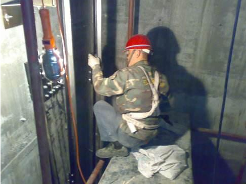 普寧電梯公司 普寧電梯公司